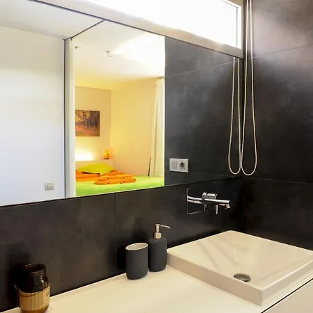 Appartement Beautiful, Bright, Spacious And Centric Loft